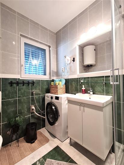 Apartment A4, for 6 persons