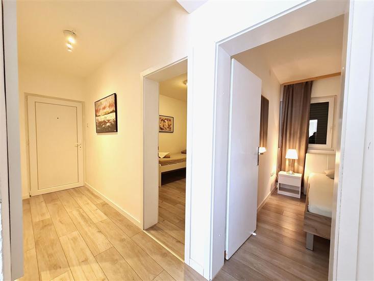 Apartment A4, for 6 persons