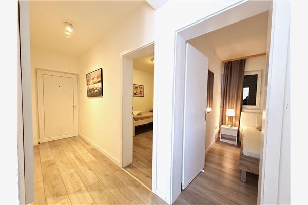 Apartment A4, for 6 persons