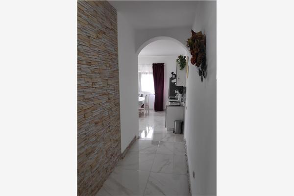 Apartment A1, for 5 persons
