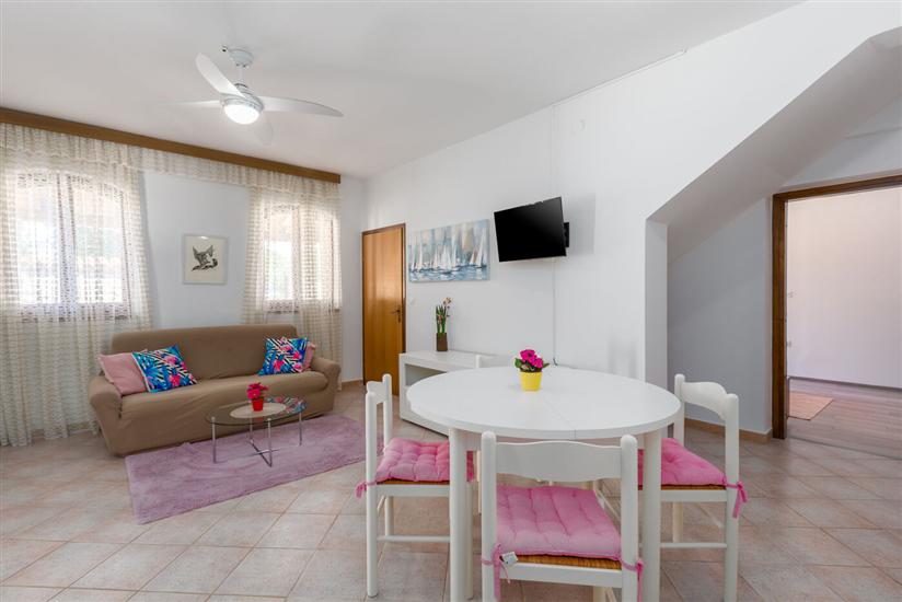 Apartment A1, for 4 persons