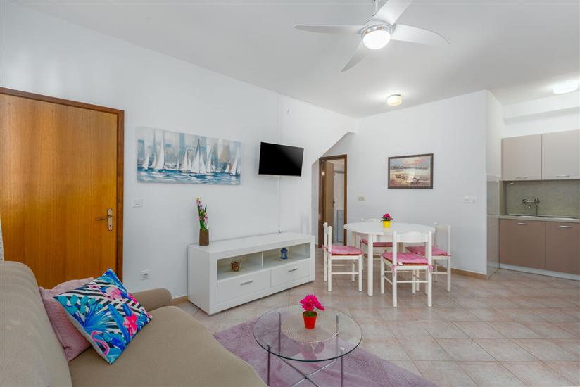 Apartment A1, for 4 persons