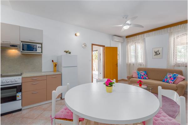 Apartment A1, for 4 persons