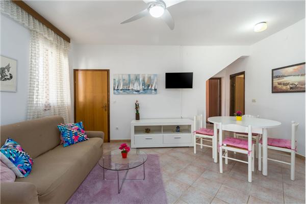 Apartment A1, for 4 persons