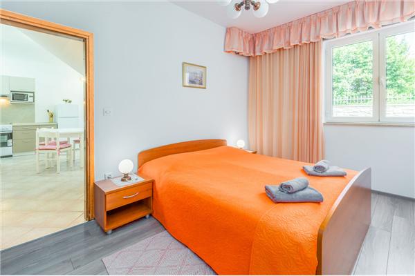 Apartment A1, for 4 persons