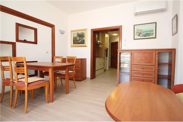 Apartment A1, for 5 persons