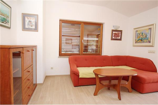 Apartment A1, for 5 persons