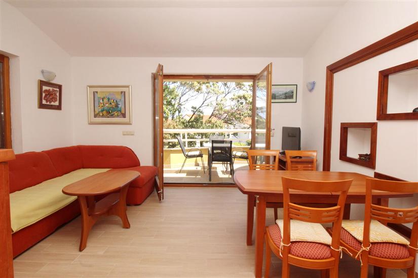 Apartment A1, for 5 persons