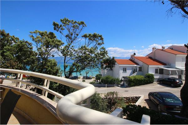 Apartment A2, for 5 persons