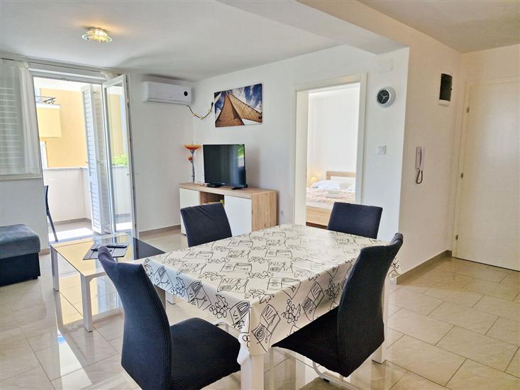 Apartment A1, for 4 persons