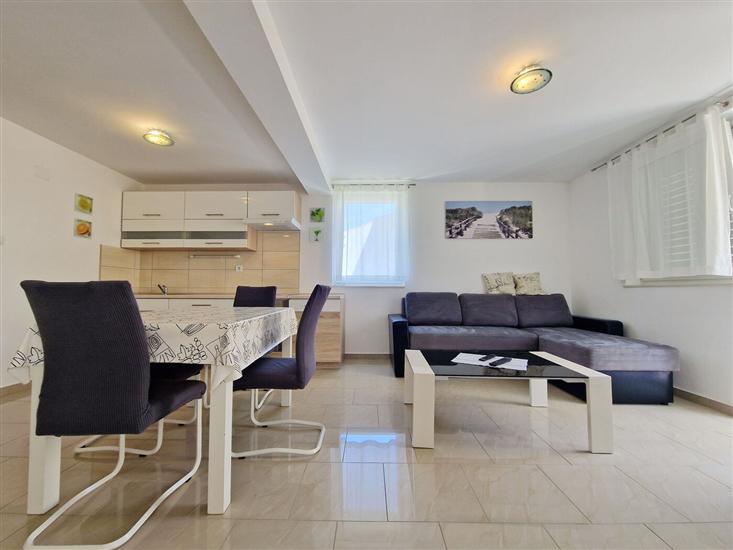 Apartment A1, for 4 persons