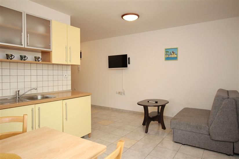 Apartment A2, for 5 persons