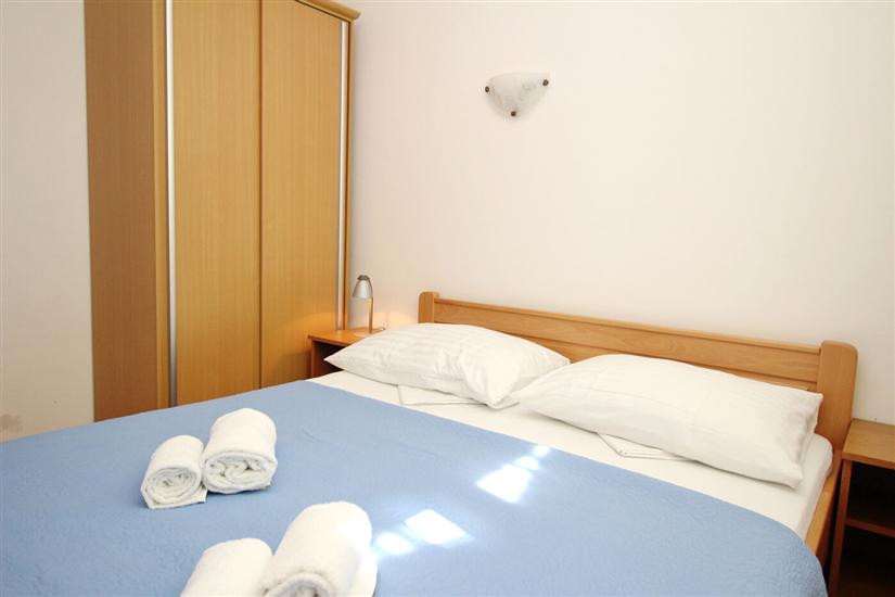 Apartment A2, for 5 persons