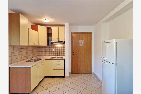 Apartment A1, for 5 persons