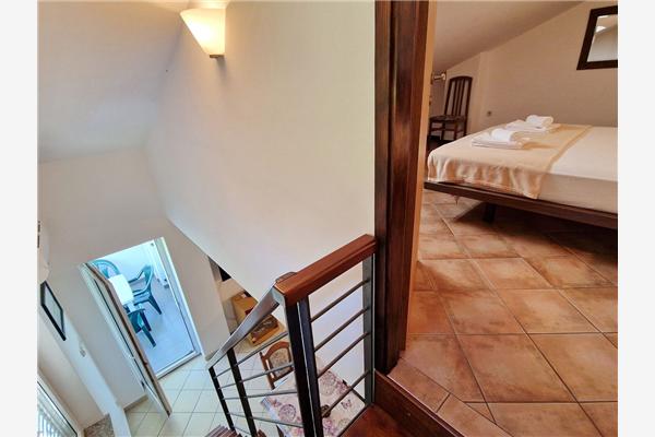 Apartment A1, for 5 persons