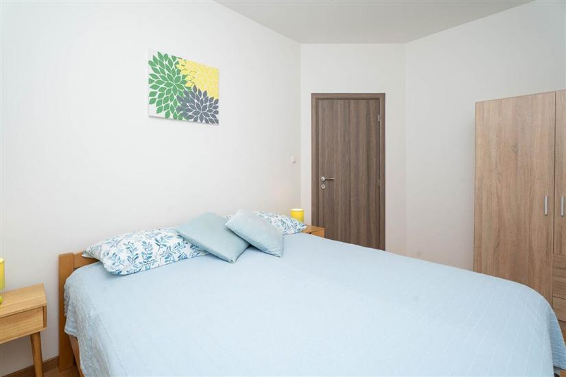 House K1, for 8 persons