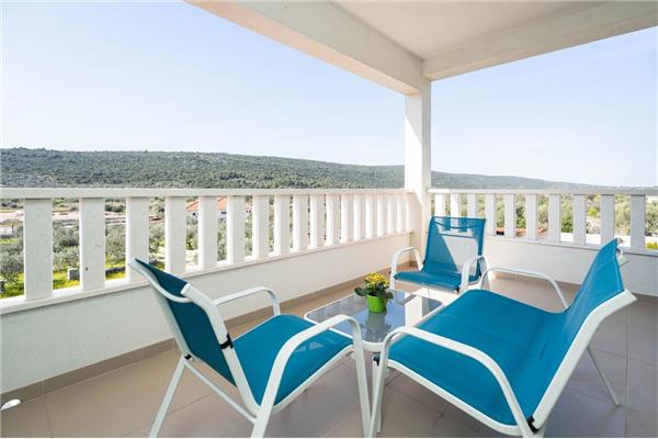 House K1, for 8 persons