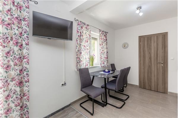 Apartment A2, for 3 persons