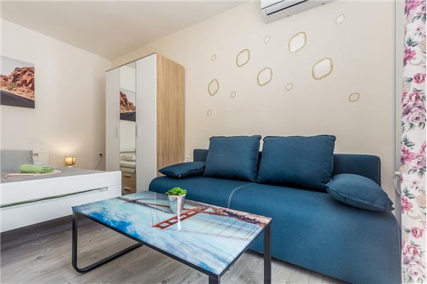 Apartment A2, for 3 persons