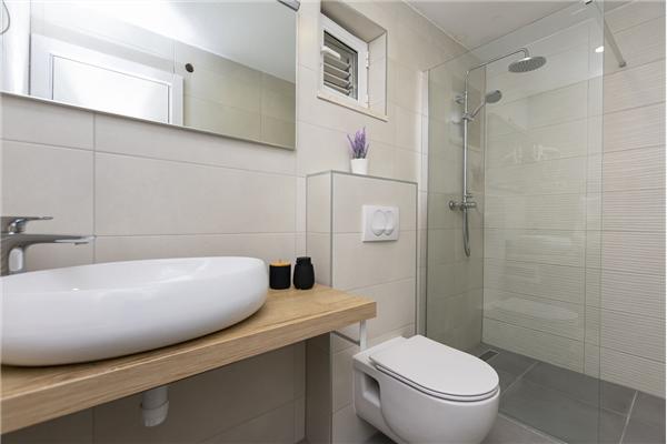 Apartment A2, for 5 persons