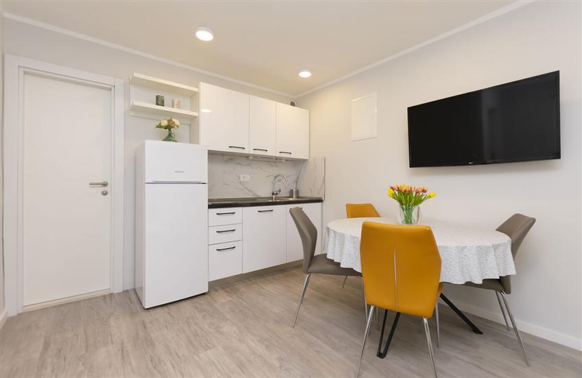 Apartment A2, for 5 persons