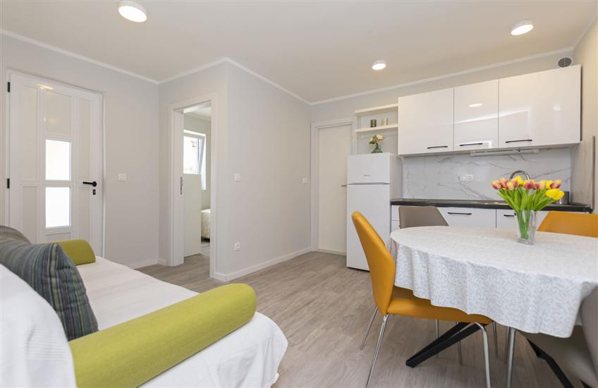 Apartment A2, for 5 persons