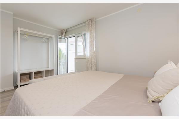 Apartment A2, for 5 persons