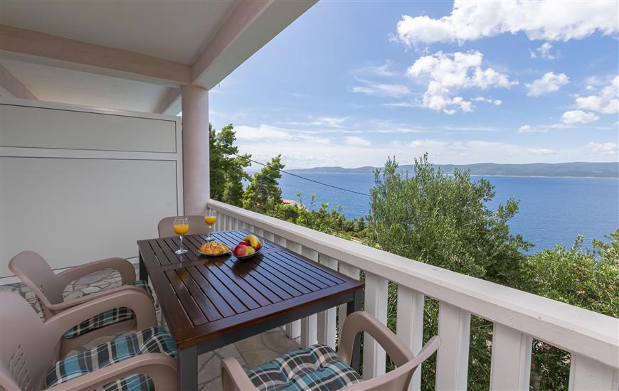 Apartment A2, for 5 persons