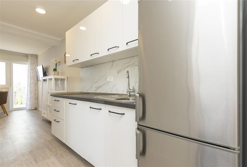 Apartment A1, for 5 persons