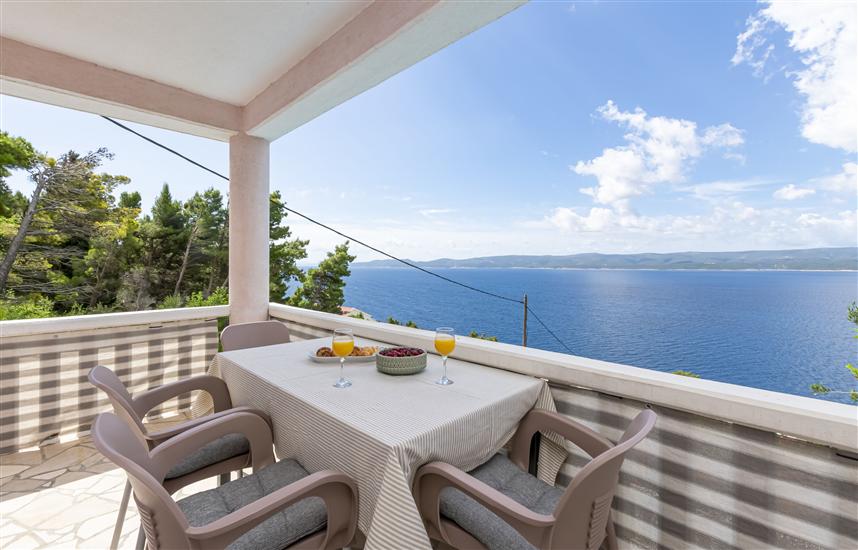 Apartment A1, for 5 persons