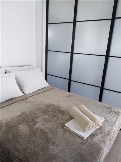 Apartment A4, for 5 persons