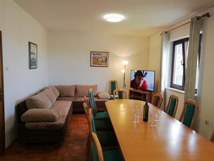 Apartment A4, for 12 persons