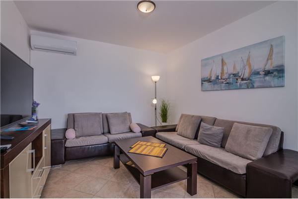 Apartment A1, for 4 persons