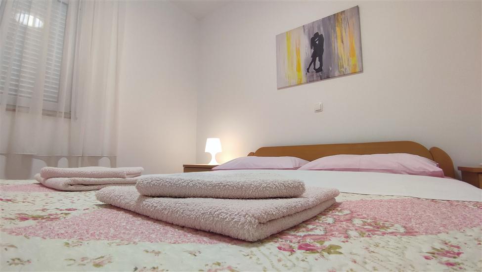 Apartment A4, for 4 persons