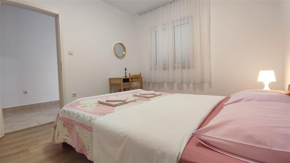 Apartment A4, for 4 persons