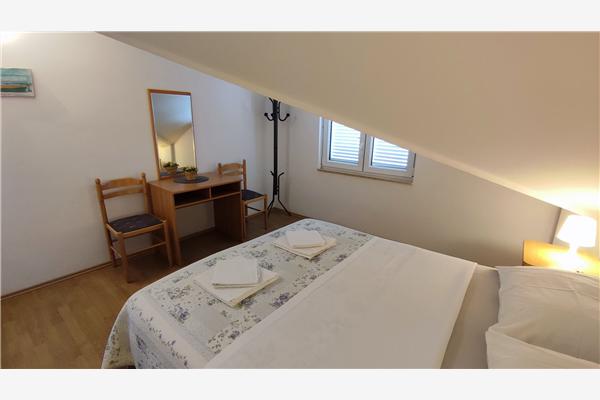 Apartment A5, for 4 persons