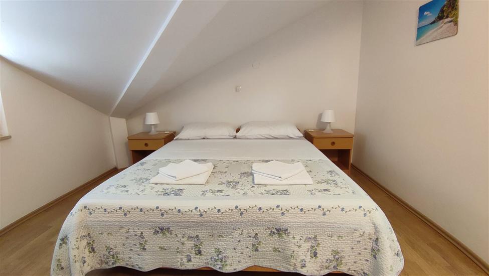 Apartment A5, for 4 persons