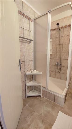 Apartment A6, for 4 persons