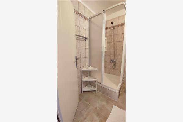 Apartment A6, for 4 persons