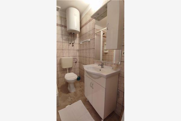 Apartment A6, for 4 persons