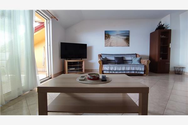 Apartment A6, for 4 persons