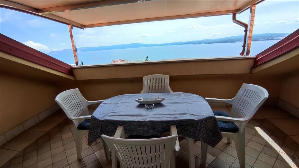 Apartment A6, for 4 persons