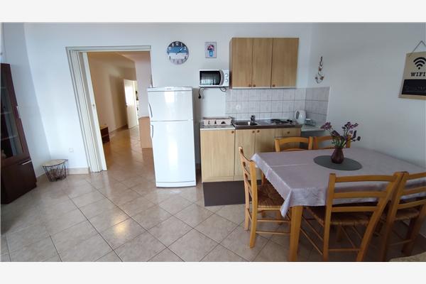 Apartment A6, for 4 persons