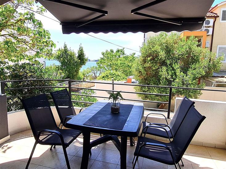 Apartment A5, for 6 persons