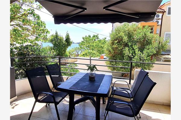 Apartment A5, for 6 persons