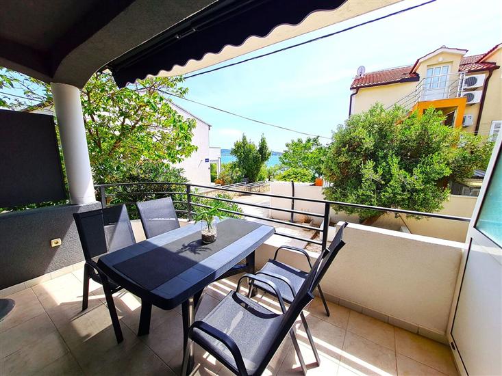 Apartment A5, for 6 persons