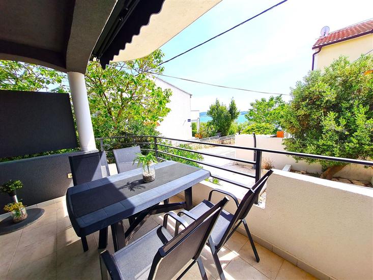 Apartment A5, for 6 persons