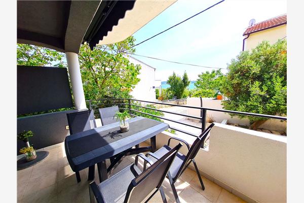 Apartment A5, for 6 persons