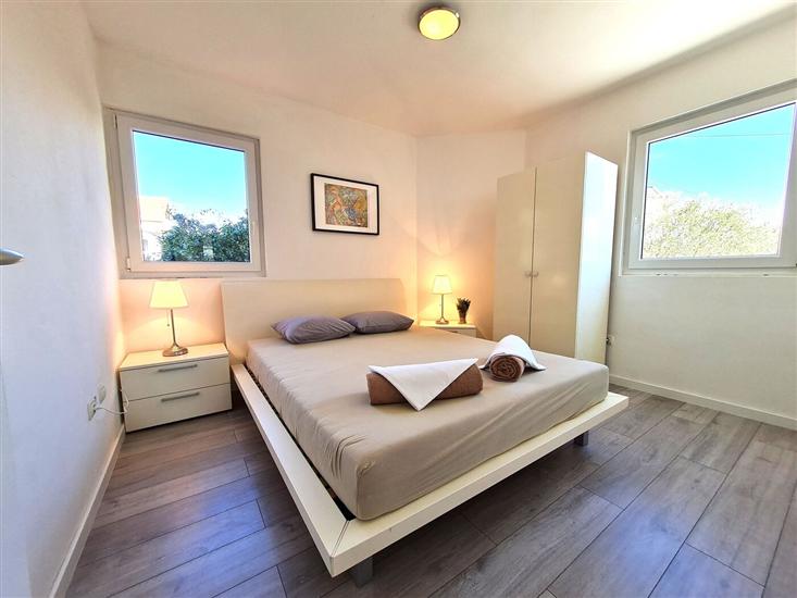 Apartment A5, for 6 persons