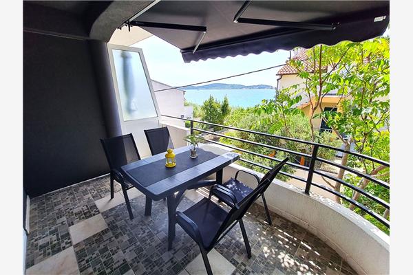 Apartment A6, for 4 persons